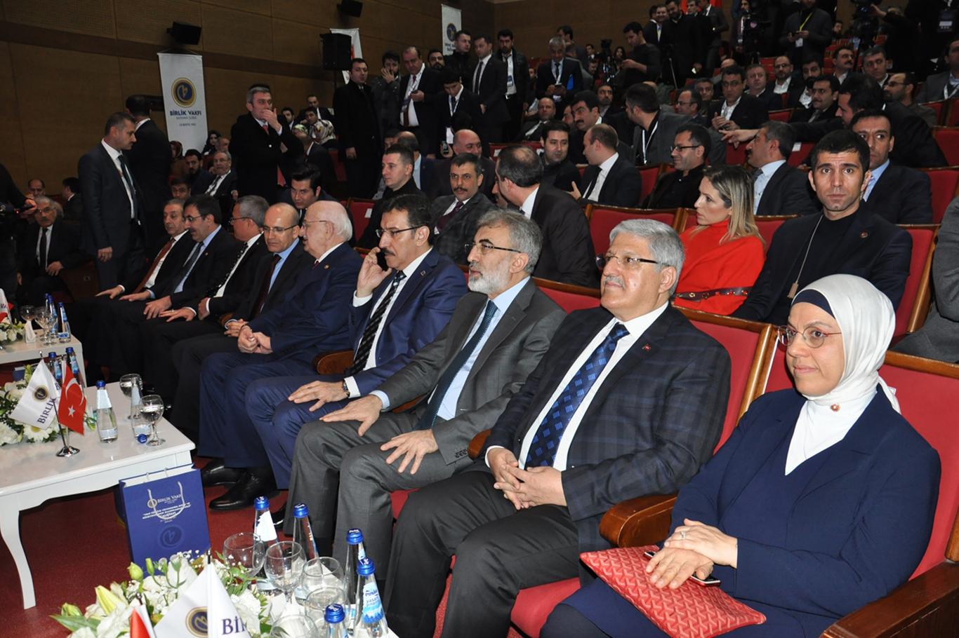 "Bütün sorunların anası gelir dağılımındaki adaletsizliktir" "Bütün sorunların anası gelir dağılımındaki adaletsizliktir"